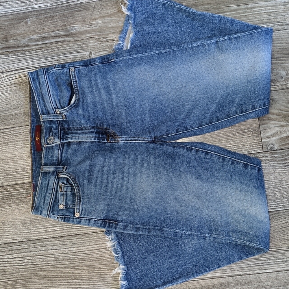 7 for all Mankind Ali Cropped Raw Hem Jeans 24